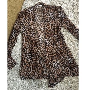 Super lightweight leopard print wrap